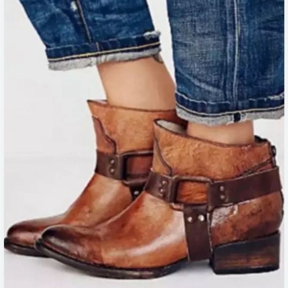 FREEBIRD BY STEVEN PHLOW LEATHER ANKLE BOOTIES SIZE 6 BROWN DISTRESSED LEATHER - Picture 1 of 8